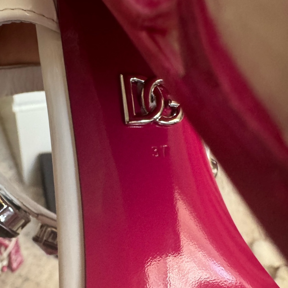 Dolce Gabbana pink crystal majolica sandals - Picture 7 of 7